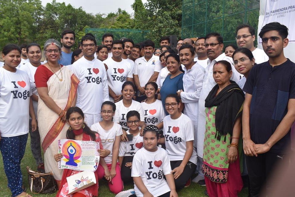 Shyam Lal College International Yoga Day photo 5