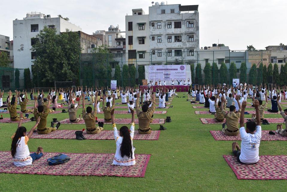 Shyam Lal College International Yoga Day photo 8