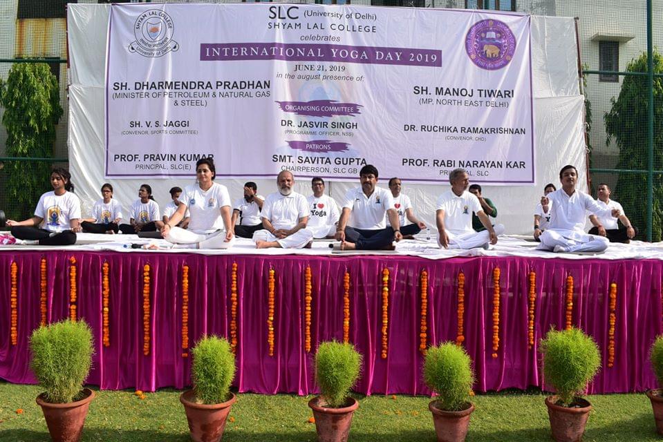 Shyam Lal College International Yoga Day photo 13