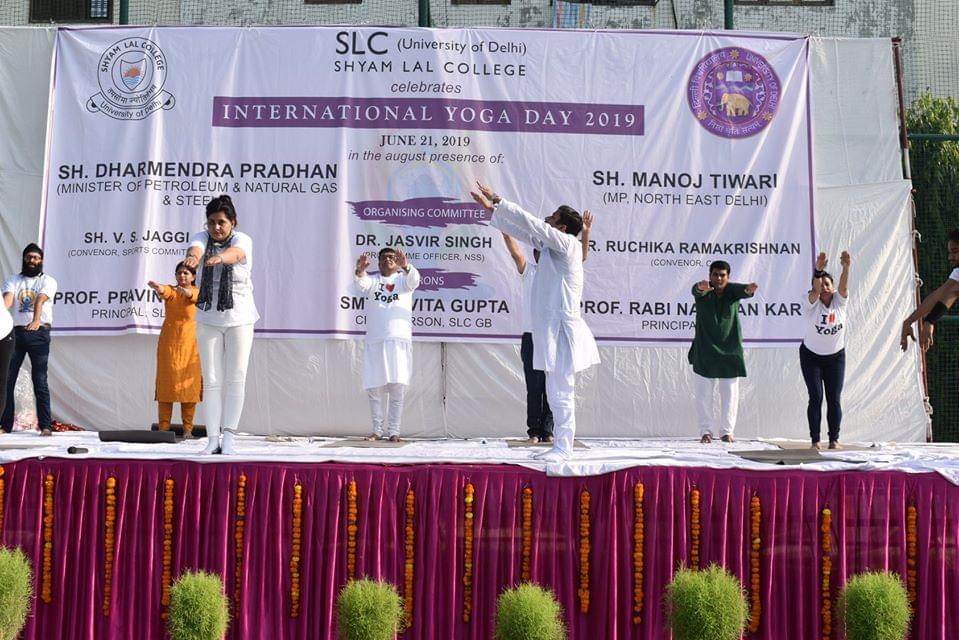 Shyam Lal College International Yoga Day photo 16