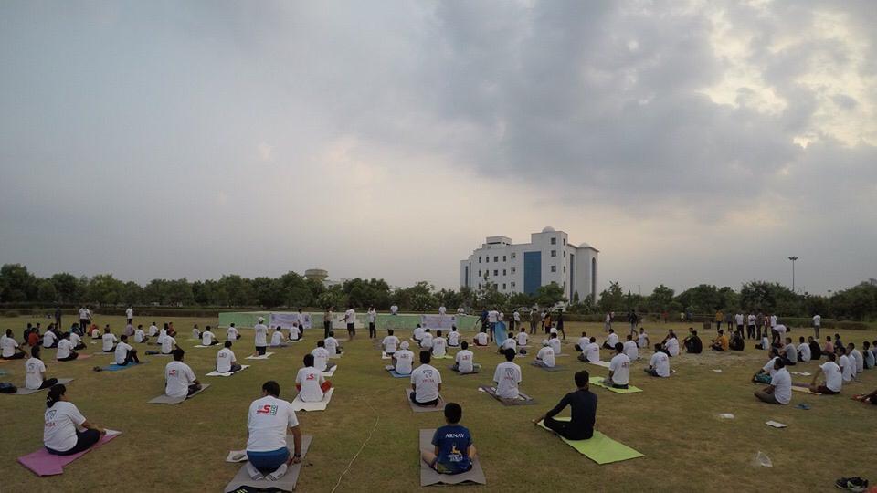 University Institute of Engineering and Technology Lucknow International Yoga Day photo 8