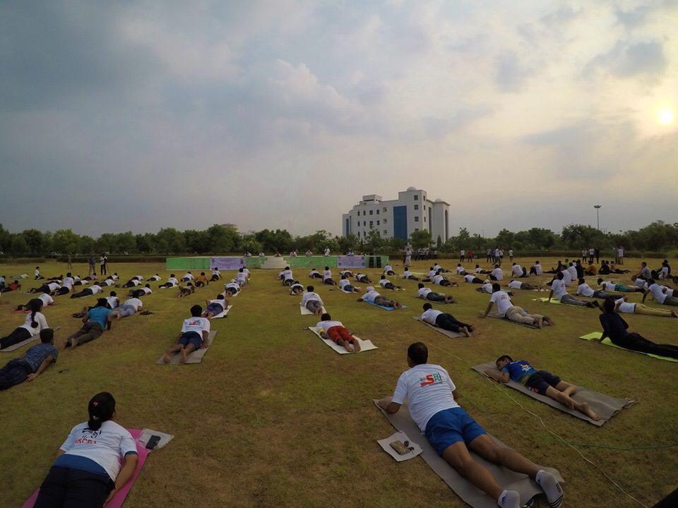 University Institute of Engineering and Technology Lucknow International Yoga Day photo 4