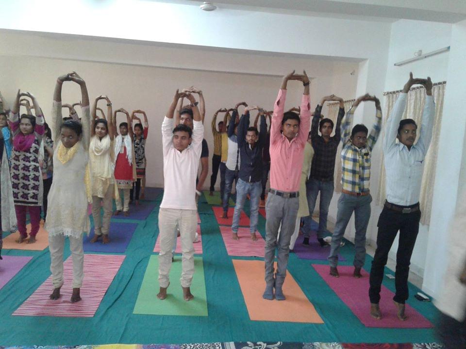 DDE MMYVV International Yoga Day photo 5