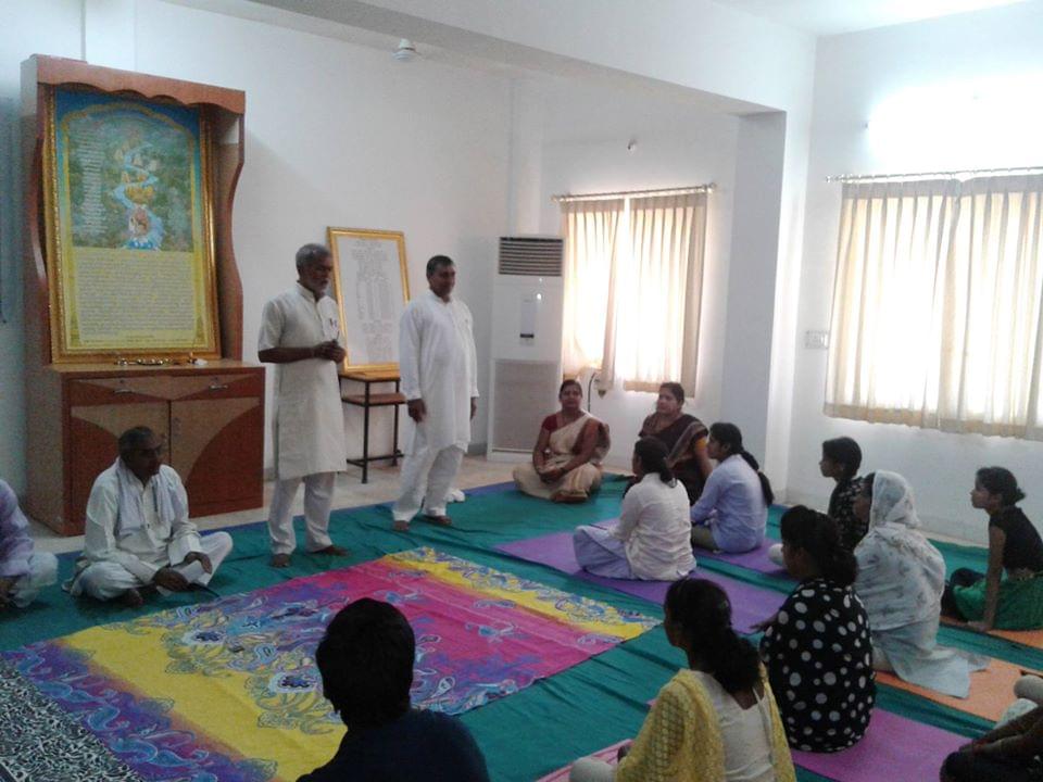 DDE MMYVV International Yoga Day photo 8