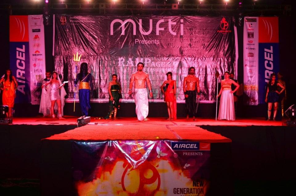 IMT Ghaziabad Fashion Show photo 3