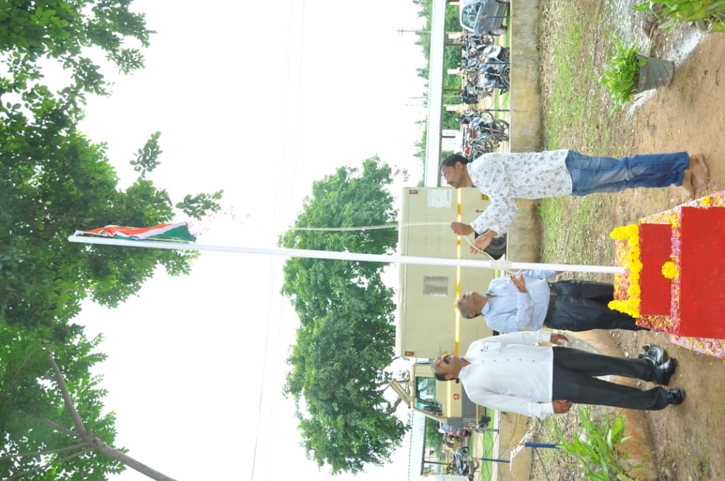 Krishna University Machilipatnam Independence Day Celebration photo 8