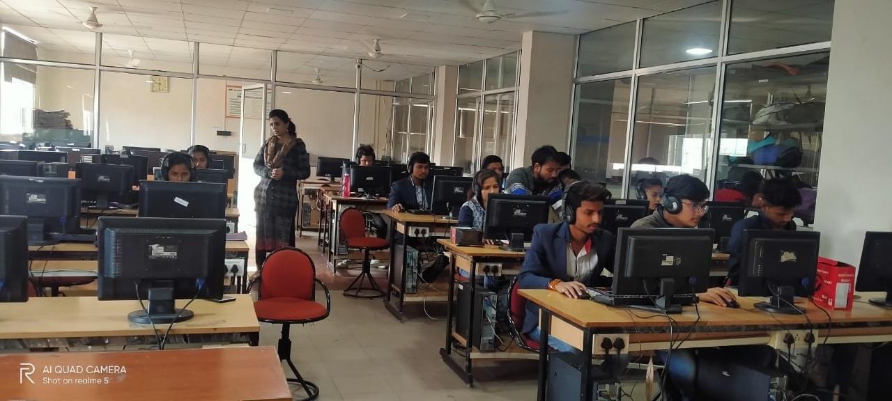 Prestige Institute of Engineering Management and Research Indore Labs photo 15