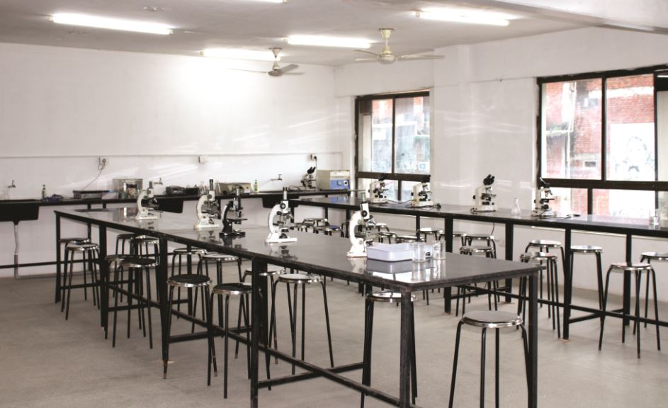 Rai School of Sciences Ahmedabad Laboratory photo 8