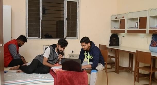 Shaheed Udham Singh Institute of Computer Mohali Facility photo 5