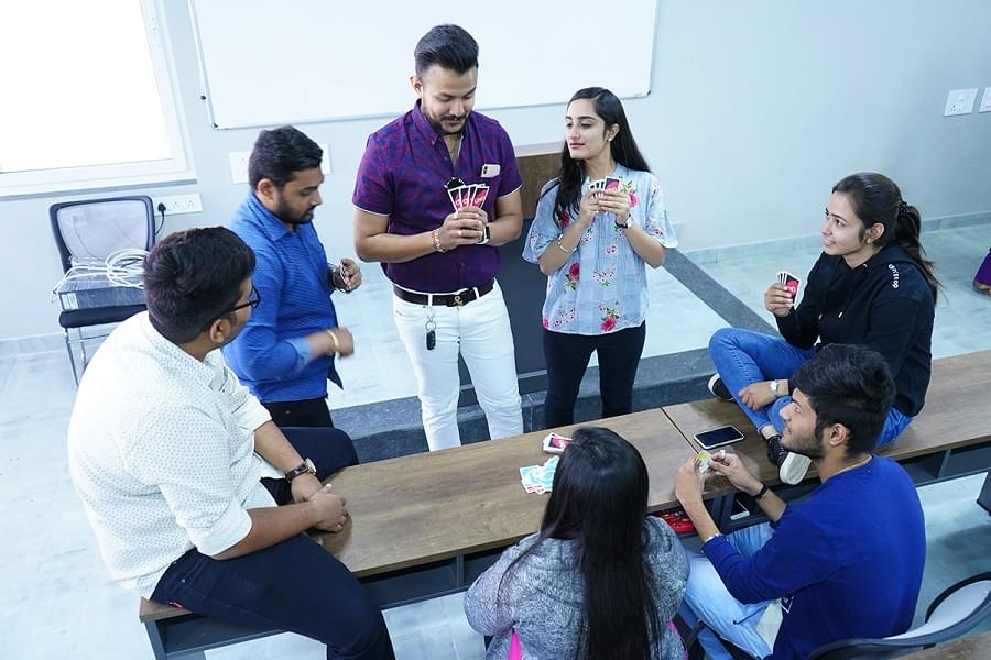 Narayana Business School Ahmedabad Student Group Photos photo 7