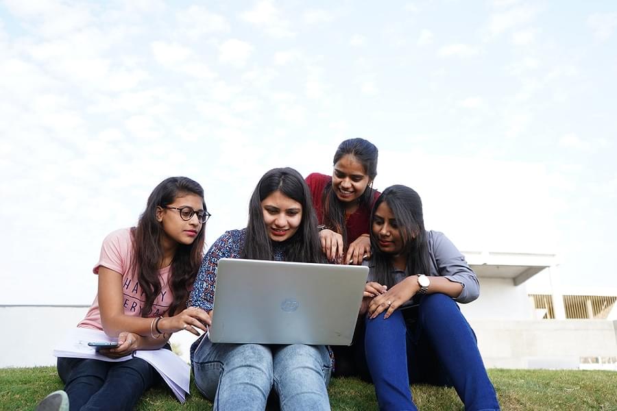 Narayana Business School Ahmedabad Student Group Photos photo 8