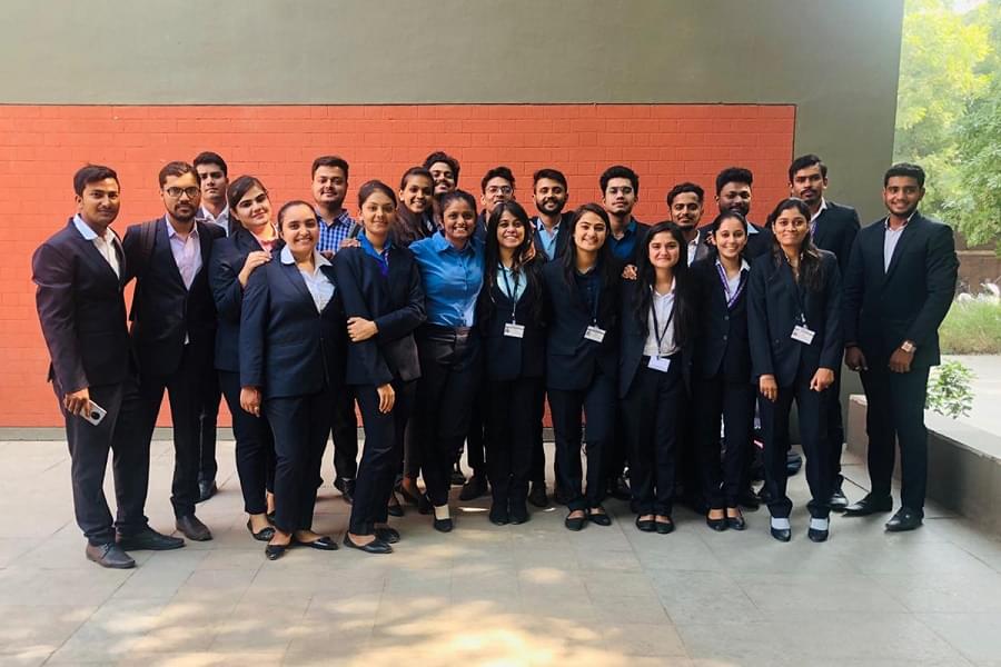 Narayana Business School Ahmedabad Student Group Photos photo 10