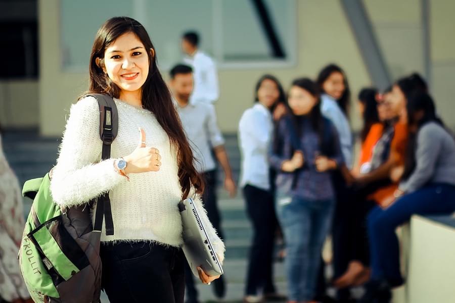 Narayana Business School Ahmedabad Student Group Photos photo 12