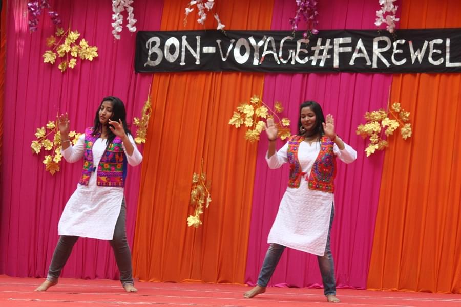 Amity Global Business School Noida Fun Recreation photo 5