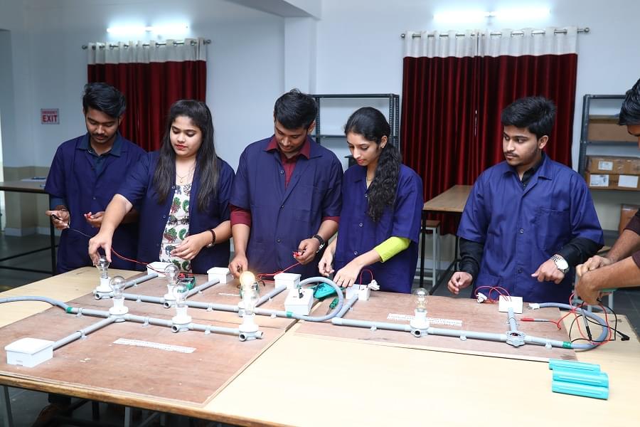 KL University Hyderabad Practicals & Lab photo 7