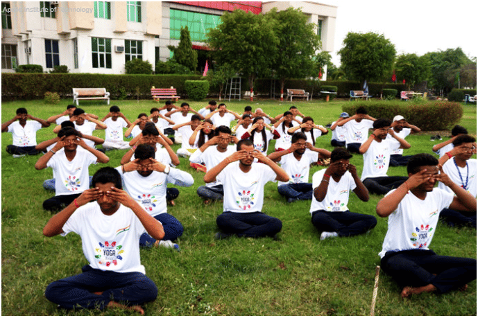 Apollo Institute of Technology Kanpur Events photo 6