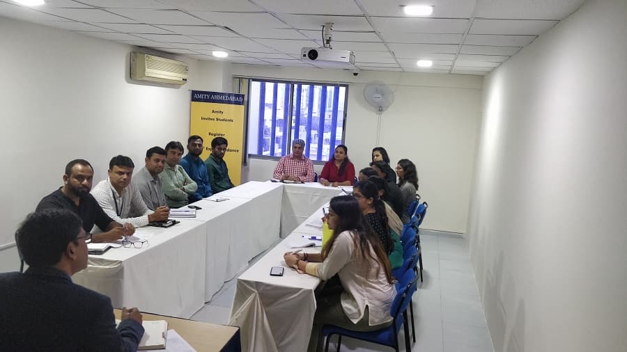 Amity Global Business School Ahmedabad Infrastructure photo 3