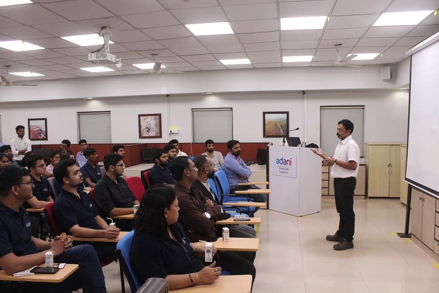 Amity Global Business School Ahmedabad Industry Interaction photo 4