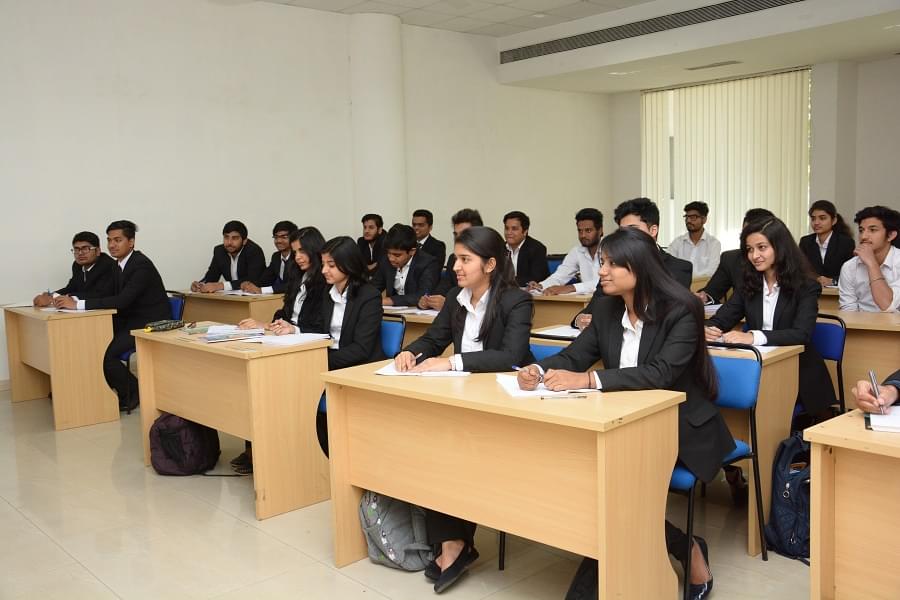Amity Global Business School Pune Infrastructure photo 7