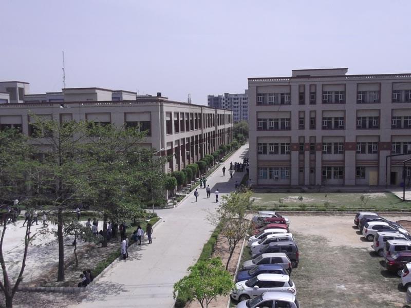 Greater Noida Institute of Technology (Engineering Institute) Campus photo 5