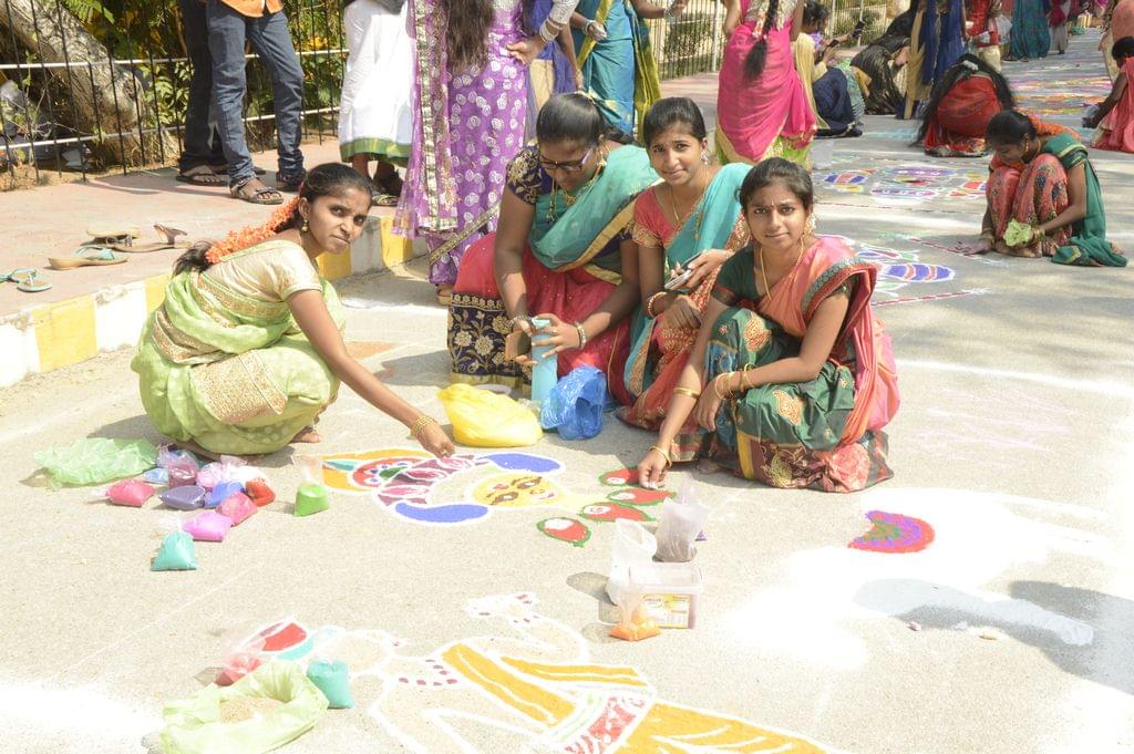 Chadalawada Ramanamma Engineering College Tirupati Extra Curriculars photo 7