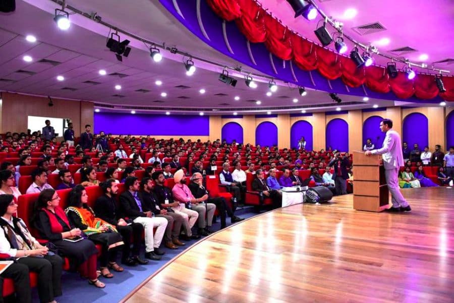 Graphic Era Hill University Dehradun Campus, School of Management Guest Lecture photo 6