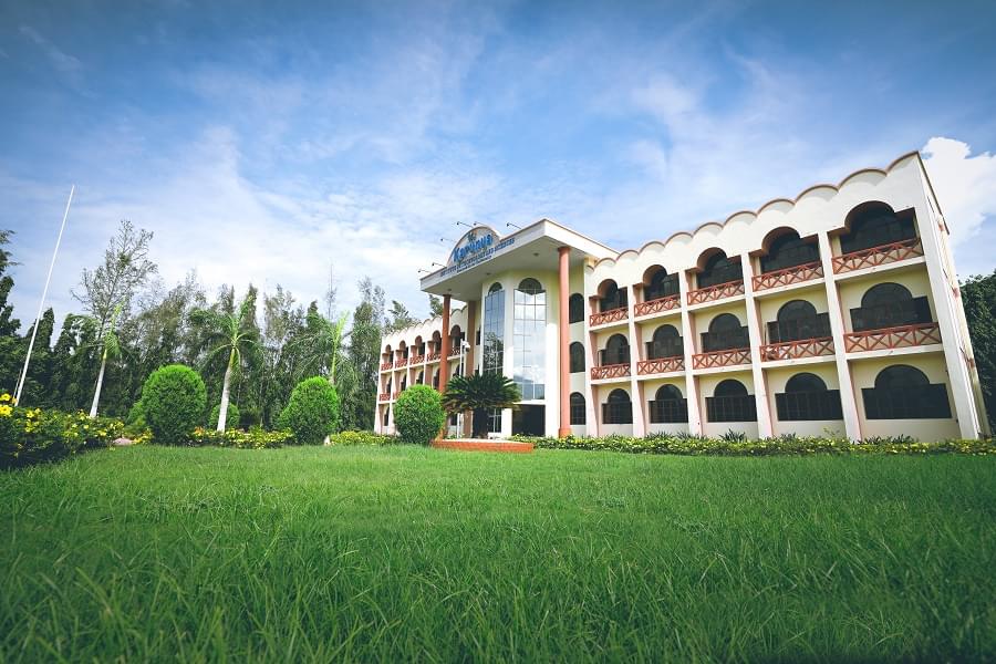 Karunya University Academic Building photo 2