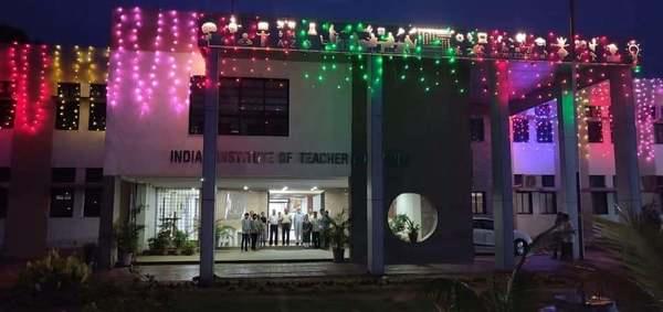 Indian Institute of Teacher Education Gandhinagar Academic Building photo 2