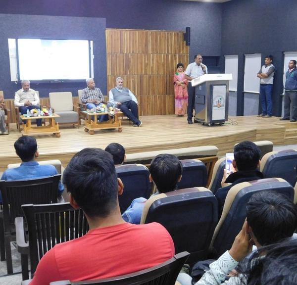 Indian Institute of Teacher Education Gandhinagar Academic Building photo 3