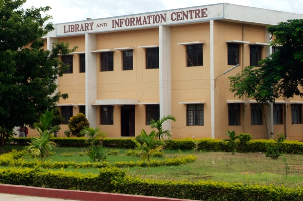 Sri Siddhartha Academy of Higher Education Tumkur Library photo 1