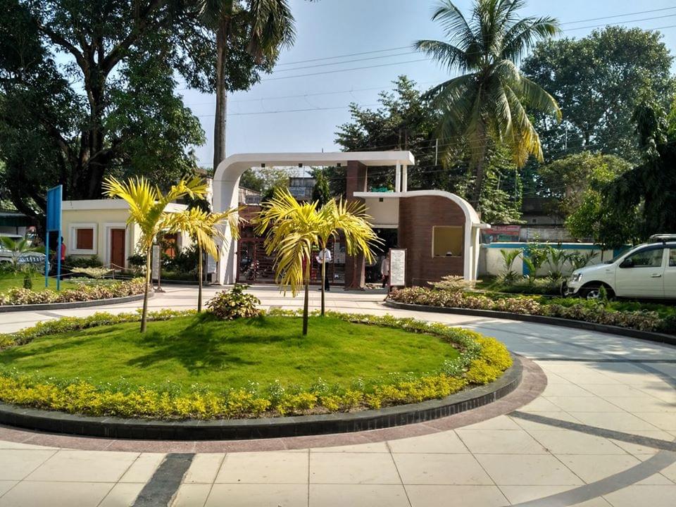 Raiganj University Academic Building photo 3