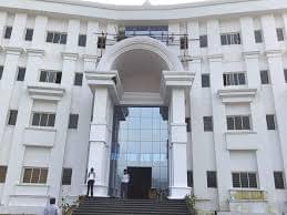 Bhagwant Global University Garhwal Academic Building photo 1