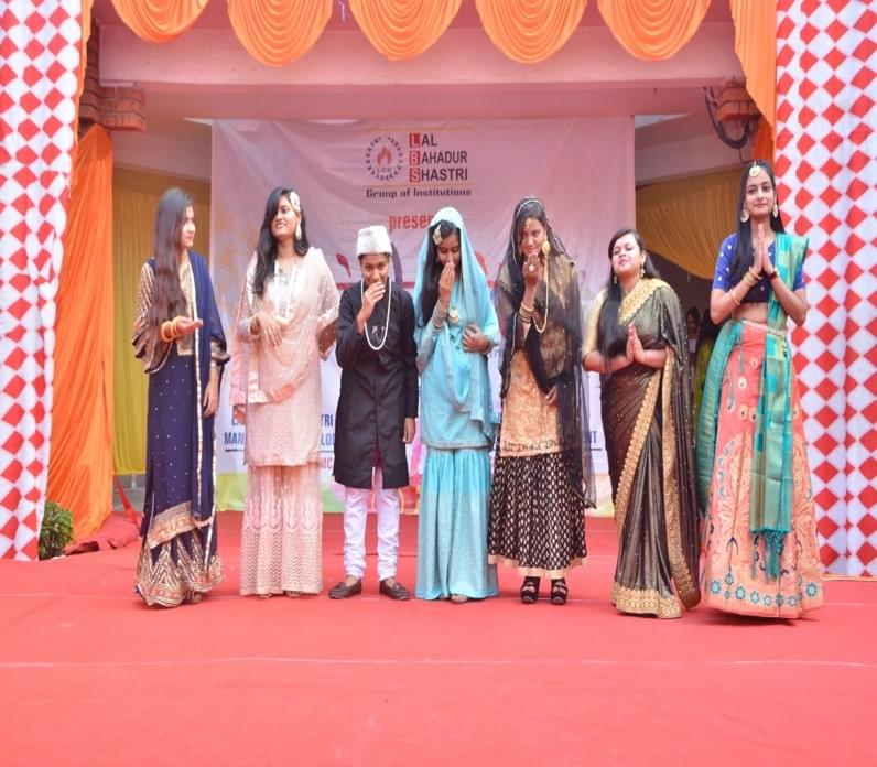 Lal Bahadur Shastri Girls College of Management Lucknow Activities photo 3