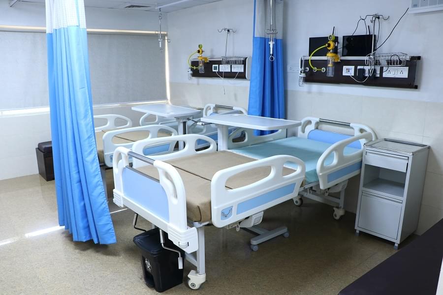 Santosh University Ghaziabad Medical Facilities photo 5