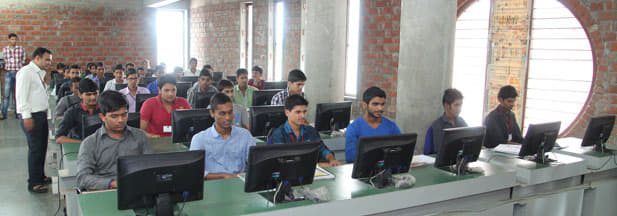 Ambaba Commerce College Surat Blood Donation photo 4