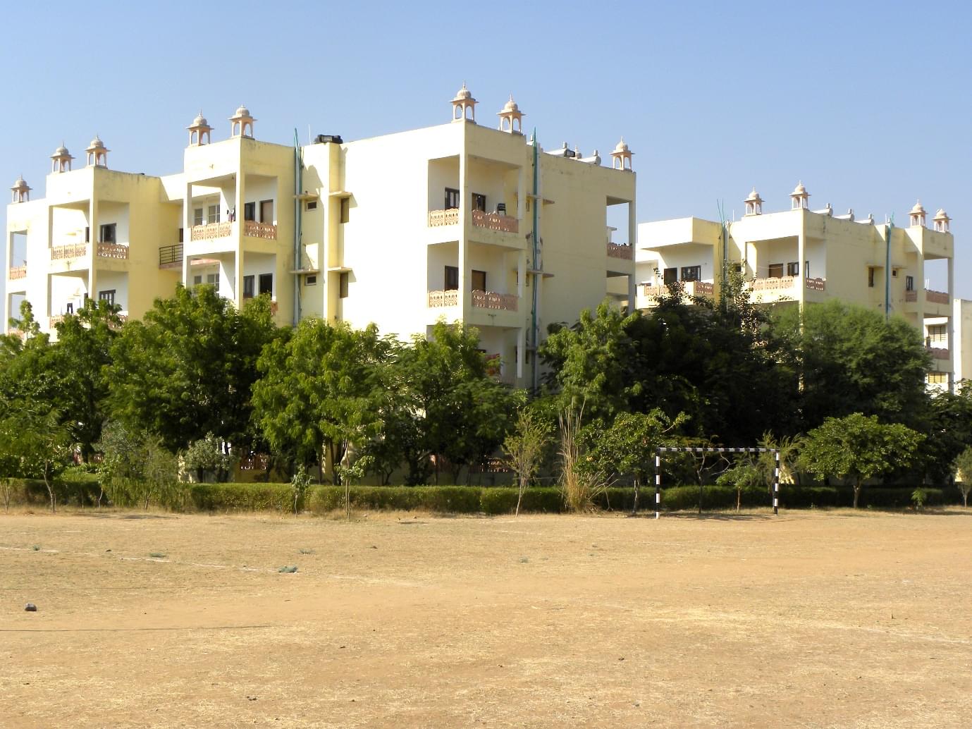 Dr. K.N. Modi University Newai hostel photo 8