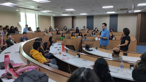 NMIMS Jyoti Dalal School of Liberal Arts Mumbai DE PAul photo 2