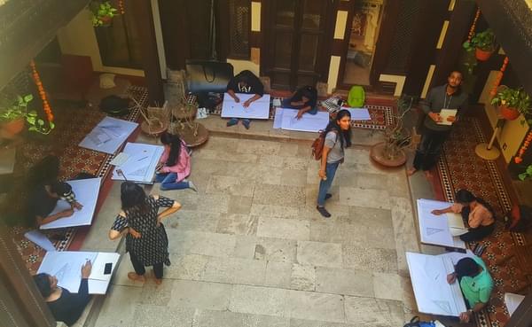 NMIMS Balwant Sheth School of Architecture Mumbai Ahmedabad tour 2nd Yr photo 1