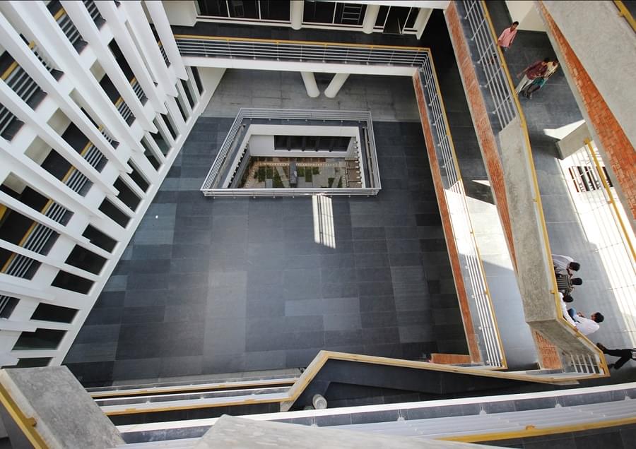 BS Abdur Rahman University Building & Facilities photo 3