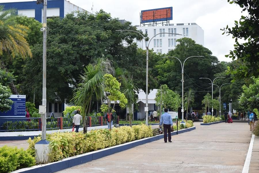 BS Abdur Rahman University Campus photo 4