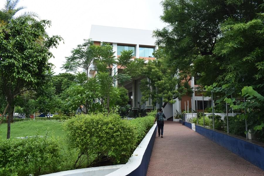 BS Abdur Rahman University Campus photo 7