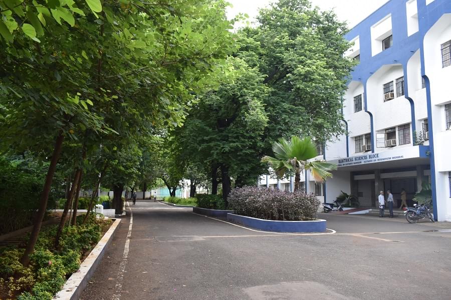 BS Abdur Rahman University Campus photo 9