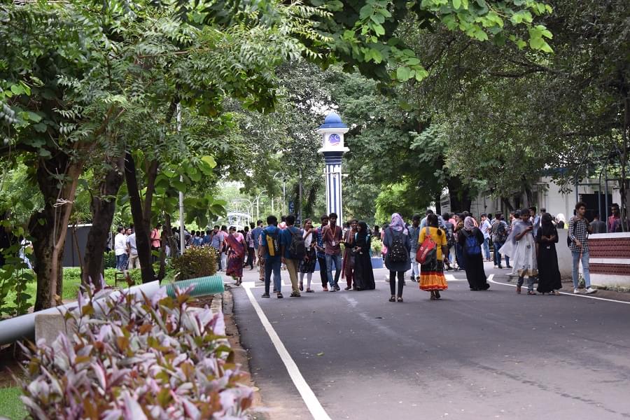 BS Abdur Rahman University Campus photo 20