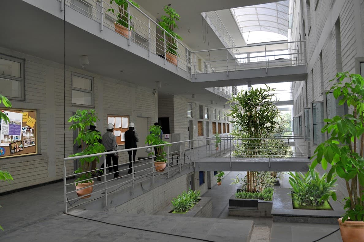 Indian Institute of Public Health Gandhinagar Campus photo 11