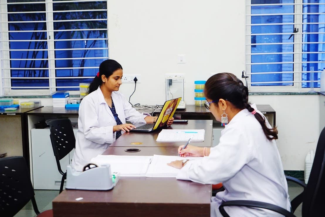 Indian Institute of Public Health Gandhinagar Classroom/ Labs & Library photo 13