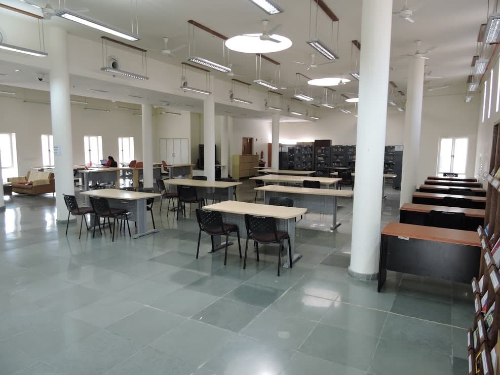 Indian Institute of Public Health Gandhinagar Classroom/ Labs & Library photo 15