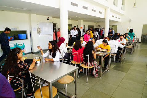 Indian Institute of Public Health Gandhinagar Cafeteria photo 1
