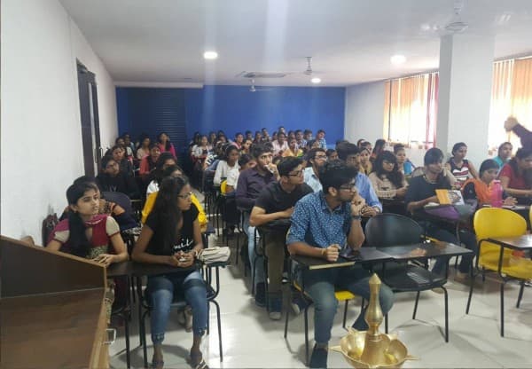 Bakliwal Foundation College of Arts, Commerce and Science Navi Mumbai Facilities photo 2