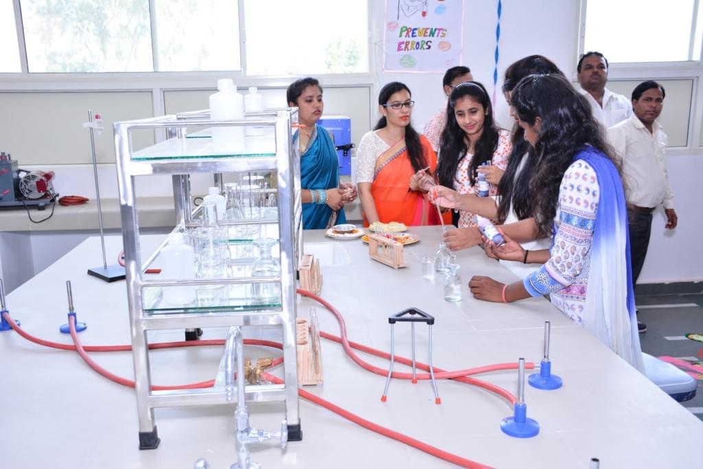 Vaish Arya Kanya Institute of Technology and Management Bahadurgarh Campus photo 10