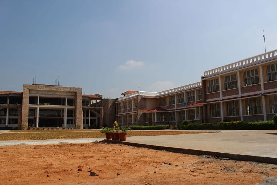 South India Baptist Bible College and Seminary Coimbatore Academic Building photo 2